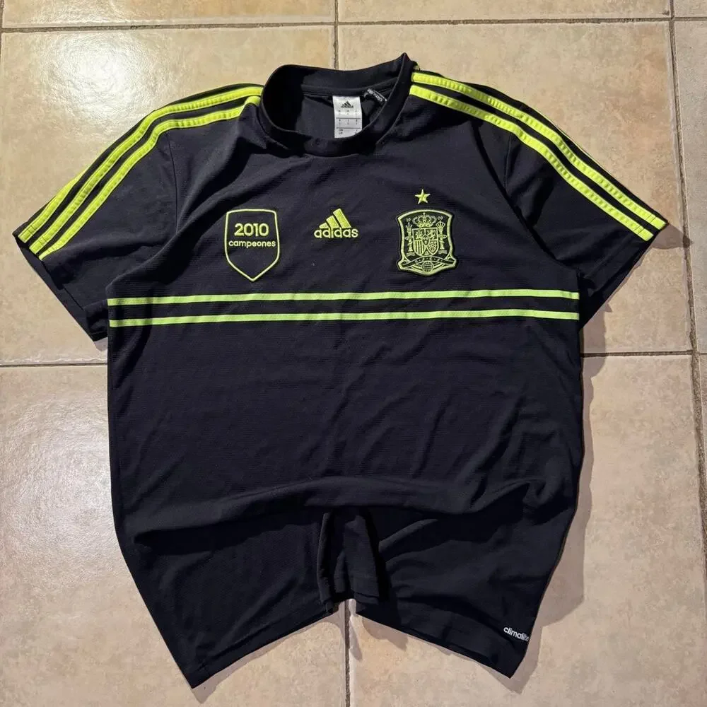 Vintage y2k adidas spain 2010 Mens Jersey Size L